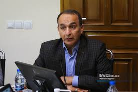 ایمنا - تنش کم‌آبی ۷۰۰۰ هکتار از باغات اصفهان؛ وزارت نیرو به تعهدات خود درباره زاینده‌رود عمل کند