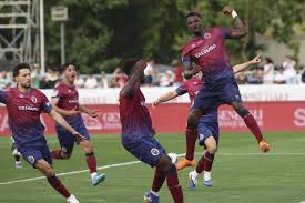 Torreense vive semana histórica e discute subida à I Liga frente ao Casa Pia após conquista inédita da Taça