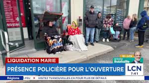 File d attente devant Liquidation Marie