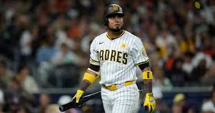¡Lo hizo de nuevo! Luis Arráez alcanza los 100 hits en la MLB 2025