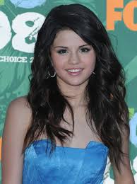 Résultat de recherche d'images pour "selena gomez et miley seros"