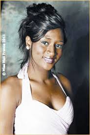 Elle a comme première dauphine Bintou Traoré et deuxième dauphine Natènè Kéïta. Elles ont été élues, le 10 novembre dernier, au cours d&#39;une soirée qui s&#39;est ... - miss-mali-france-2011-demou
