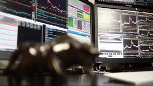 Forex exchanging, where do clients go? 