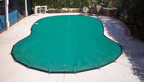 Swimming pool cover types & their uses - Pool accessories