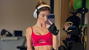 Meet Casemiro's stunning wife who shows off incredible abs before Man Utd face Liverpool