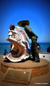 Resultado de imagen para john huston statue puerto vallarta