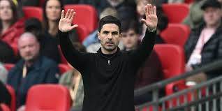 Boze Arteta hekelt Makkelie na terugdraaien strafschop: 'Het was tegen de regels'