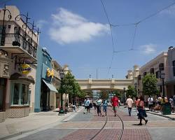 Image of Buena Vista Street in Disney California Adventure