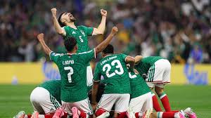 Las posibles alineaciones titulares del partido México vs Colombia