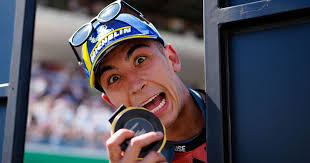 Emotional Sprint win for Fernandez: "I was crying a bit"