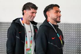 US keeps Pulisic on bench, sends out 9 new starters vs. Turkey in World Cup group finale