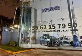 Exportaciones de autos cayeron 9.69% en julio: INEGI
