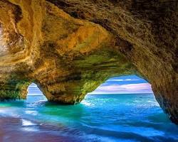 Imagen de la Cueva de Benagil, Algarve