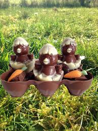 Rsultat de recherche d'images pour "3 petits poussins en chocolat"
