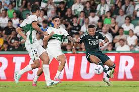 Real Madrid pulls off late La Liga win after squandering 2-goal lead at Elche. Mbappé scores again