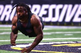 ‘I don’t think he’s funny’: Zion Clark, wrestler born without legs, fires back at UFC heavyweight Valter Walker before fight