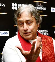 Amjad Ali Khan, European Orchestra team up - 021009092754AMJAD-ALI-KHAN-2