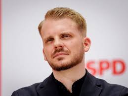 tim klüssendorf