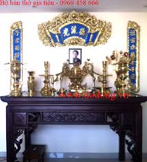 Image result for Bàn thờ Gia Tiên