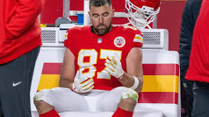 Patrick Mahomes, Travis Kelce locker-room reactions felt like the end of an era