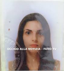 Colpo di sonno, muore una ragazza di 33 anni. TORRETTE DI FANO – Una ragazza di 33 anni, Claudia Florentina Fieraru è morta la scorsa notte in un incidente ... - Claudia-Florentina-Fieraru-2014--644x720