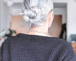 Image de Long Grey Hair Chignon