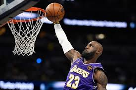 LeBron James’ fast-break threat still a problem for Lakers’ opponents