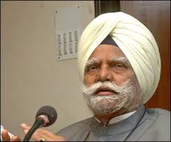 Buta Singh, chairman of National Commission for Scheduled Castes, on Monday informed the Delhi High Court about his willingness to be questioned by CBI in ... - M_Id_103997_Buta_Singh