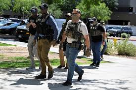 US judge halts Philadelphia's 'ICE Out' ban on masked federal law enforcement agents