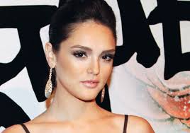 Resultado de imagem para fotos da Isabelle Drummond