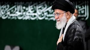 روضه‌خوانی جان‌گداز رهبر شهید انقلاب از لحظه وداع امام حسین و حضرت زینب با حضرت علی‌اکبر (ع) + فیلم