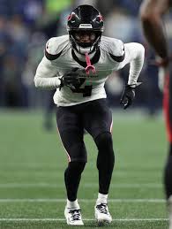 CB Kamari Lassiter returns to practice; CB Derek Stingley a full participant