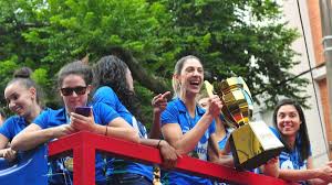 Vôlei: campeã da Superliga pelo Minas se aposenta aos 36 anos