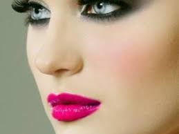 Résultat de recherche d'images pour "maquillage"