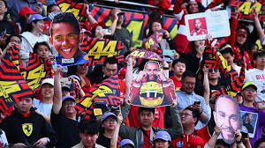 2025 Chinese Grand Prix: Piastri Leads, McLaren 1-2, Hamilton Wins Sprint