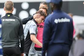 Het potje kookte over: rood voor Anderlecht-spits Cvetkovic na slaande beweging richting Van der Heyden