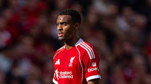 Liverpool vs. Aston Villa: ¿Resurgimiento o Profundización de la Crisis?