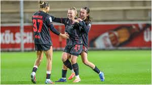 Bayer-Torjägerin Vanessa Fudalla: 