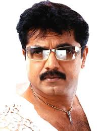 Sarath Kumar, called by his loving fans as &#39;Supreme Star&#39;, has undergone numerous setbacks in cinefield before ... - sarath_kumar_1