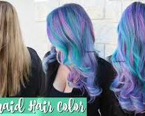 Image de Dipdye hair with multiple colors