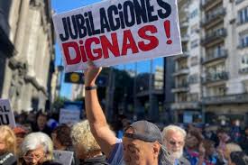 Jubilados: Bono Congelado y Pérdidas Alarmantes ¿Qué Pasará?