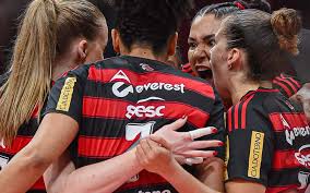 Superliga estreia com duelo entre Bernardinho e Zé Roberto