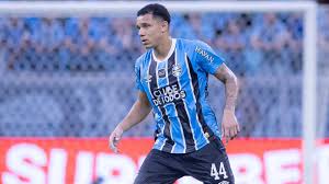 Viery e +2 jogadores estão de saída do Grêmio