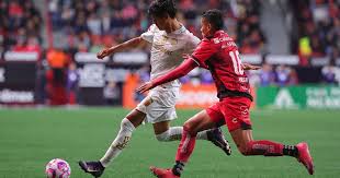 Toluca Asegura Liguilla, ¿Sin Paulinho? Impacto en el Apertura 2025 - Imagen principal del artículo