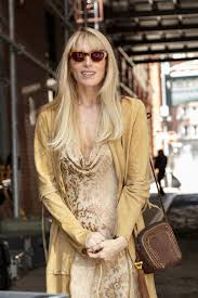 Love Story's Portrayal of Daryl Hannah Faces Scrutiny