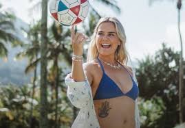 Milene Domingues ARRASA aos 46! Biquíni e Corpo Real: Veja!