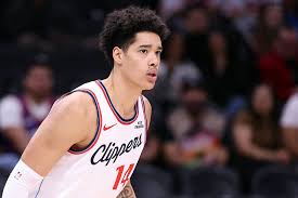 What happened to Yanic Konan Niederhauser? Live injury updates for Clippers vs. Kings on Friday 2/6/26