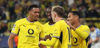 Erster Spieltag: Beier erwzingt das Eigentor – BVB führt gegen Villarreal — WELT