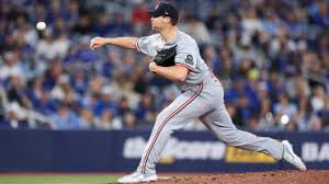 Yanks add veteran Topa to bullpen, move Stanton to 60-day IL