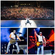 Russell Dickerson Extends Russellmania Tour into 2026 with New Dates and Venues